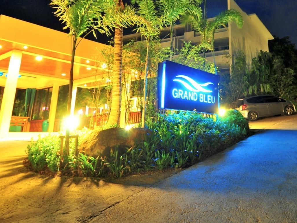 Amala Grand Bleu Resort фото 35
