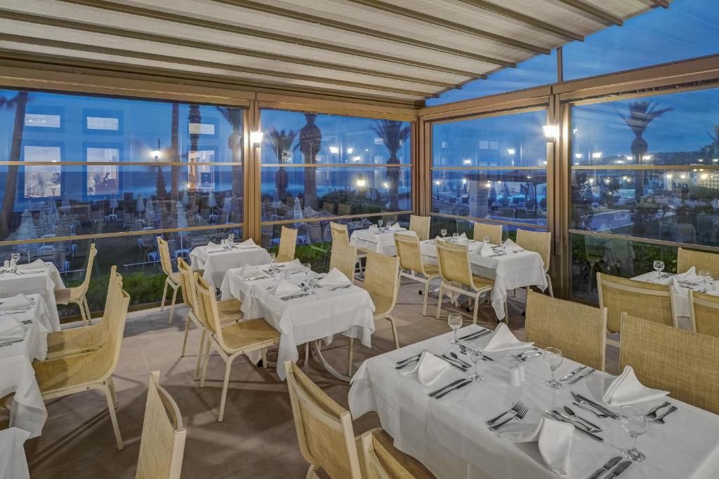 Creta Star Hotel фото 45