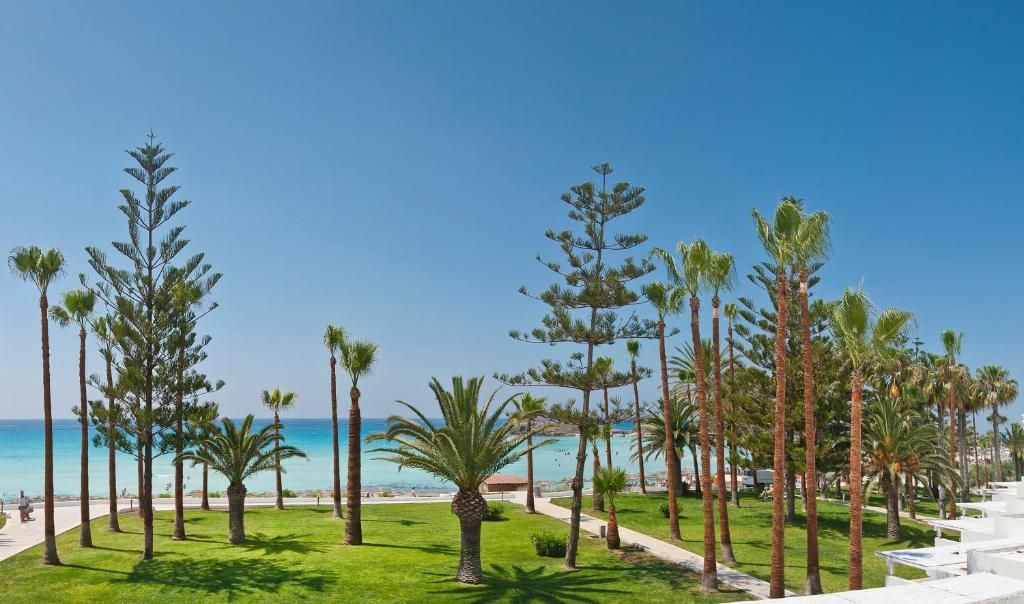 Nissi Beach Resort фото 29