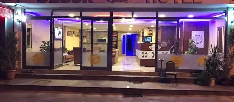 Фото отеля Ozgur Hotel