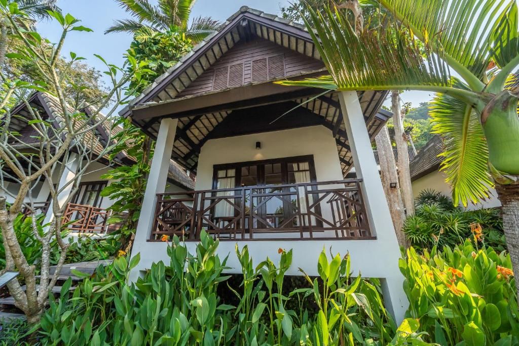 Ao Prao Resort фото 41