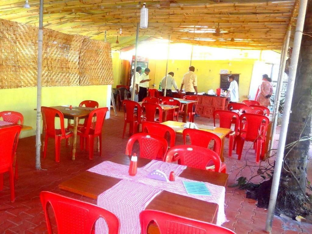 Poonam Village Resort фото 27
