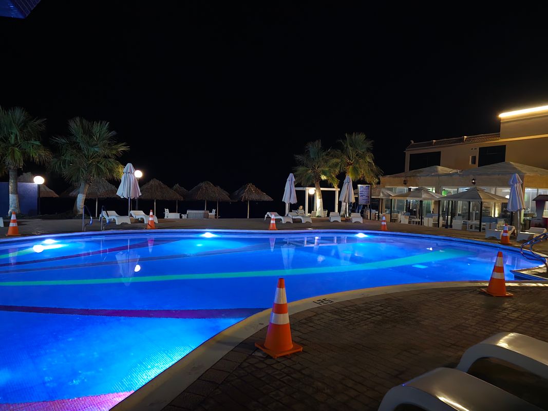 Royal Beach Hotel & Resort фото 28