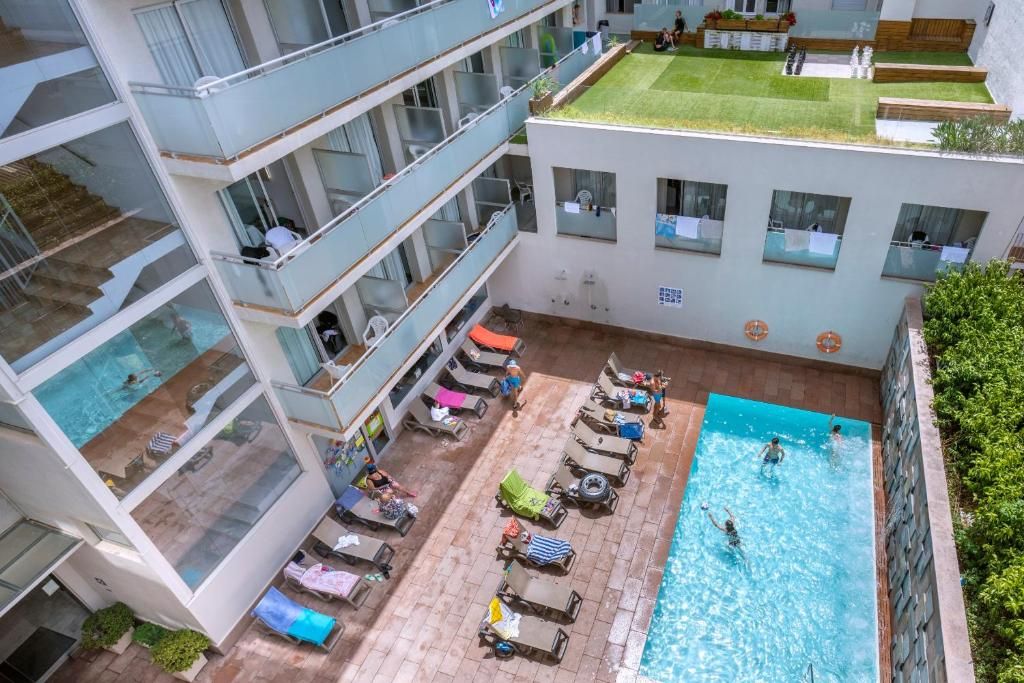 4R Hotel Miramar Calafell фото 34