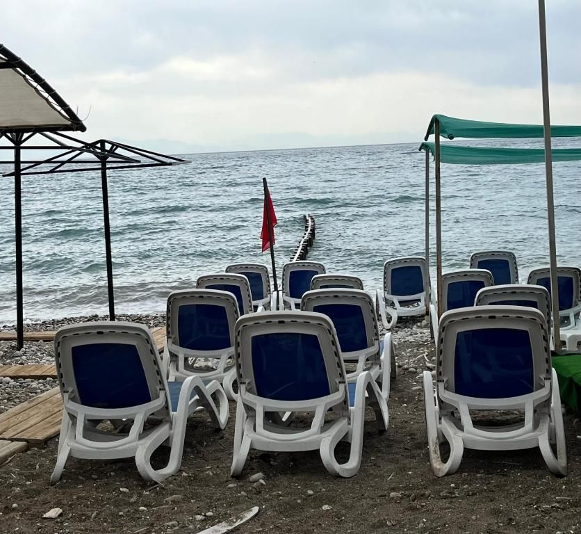 Romeo Beach Hotel фото 38
