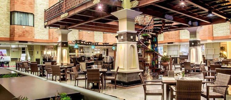 Фото отеля Famous Hotel Kuta