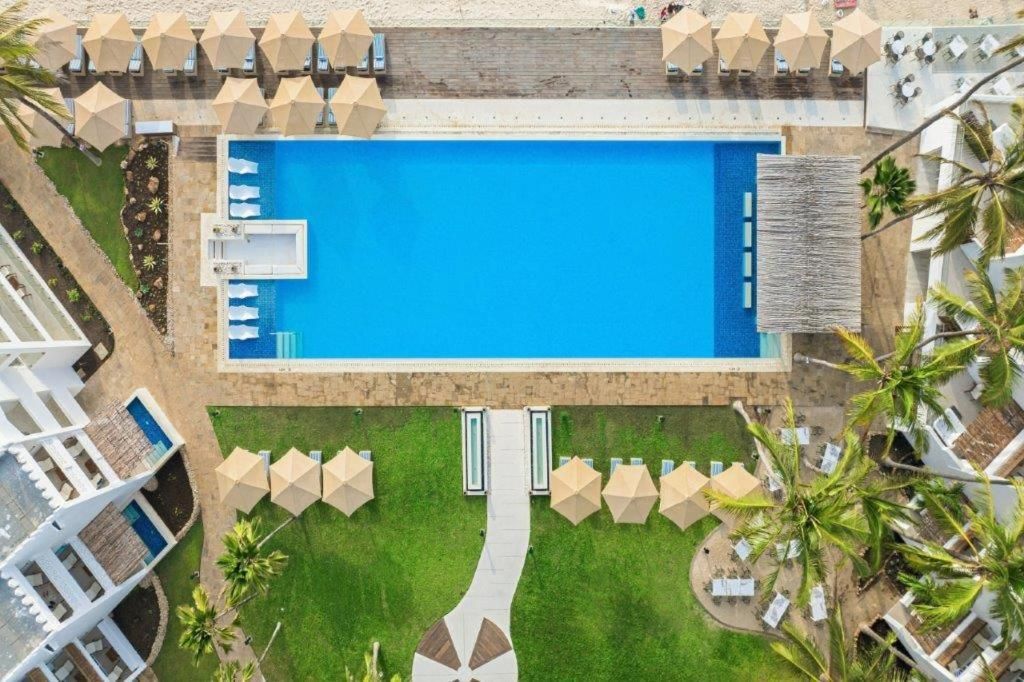 Bamburi Beach Hotel фото 44