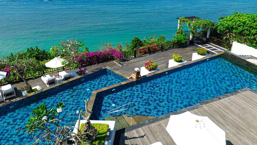 Samabe Bali Suites & Villas фото 38