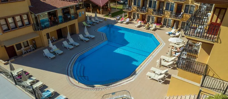 Фото отеля Belcehan Beach Hotel
