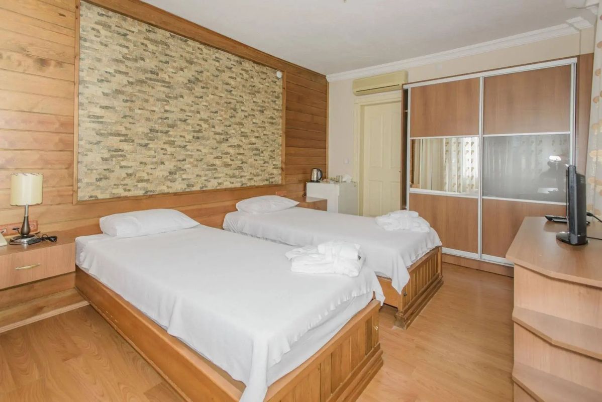 Dedeminn Garden Hotel фото 1
