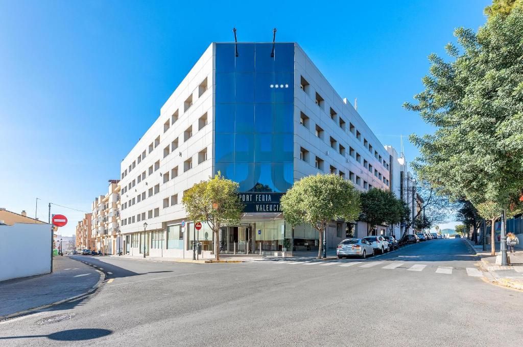 Tryp Valencia Feria фото 2