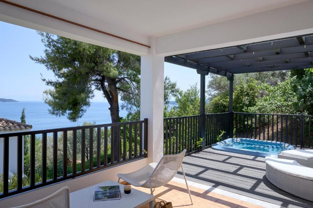 Aegean Suites Hotel фото 4