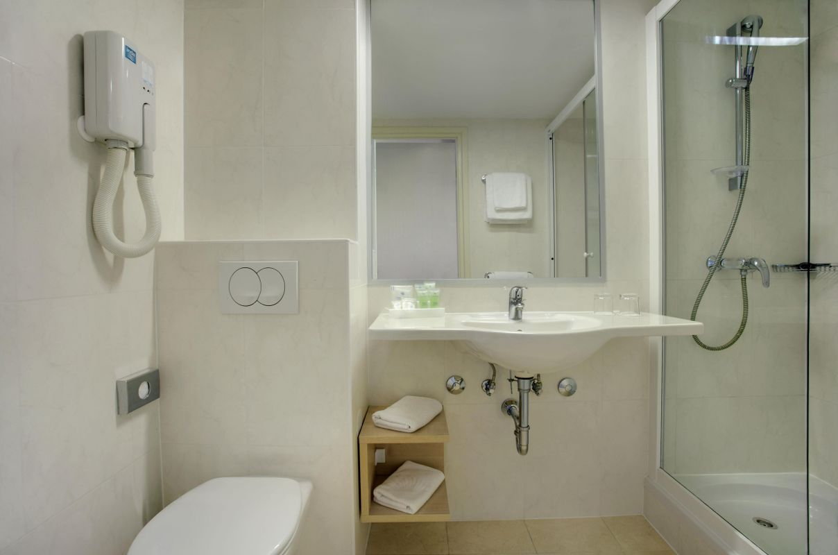 Valamar Bellevue Hotel & Residence фото 2