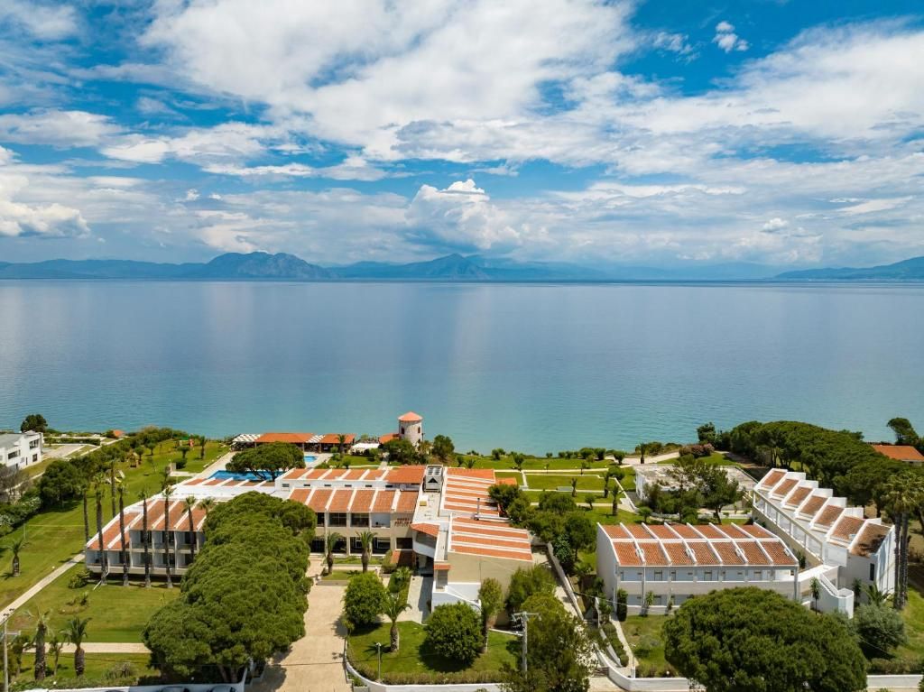 Pavlina Beach Hotel фото 2