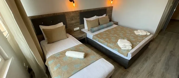 Фото отеля Seven City Hotel