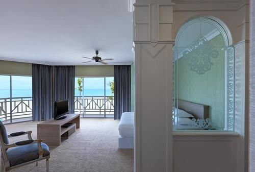 Century Langkawi Beach Resort фото 17