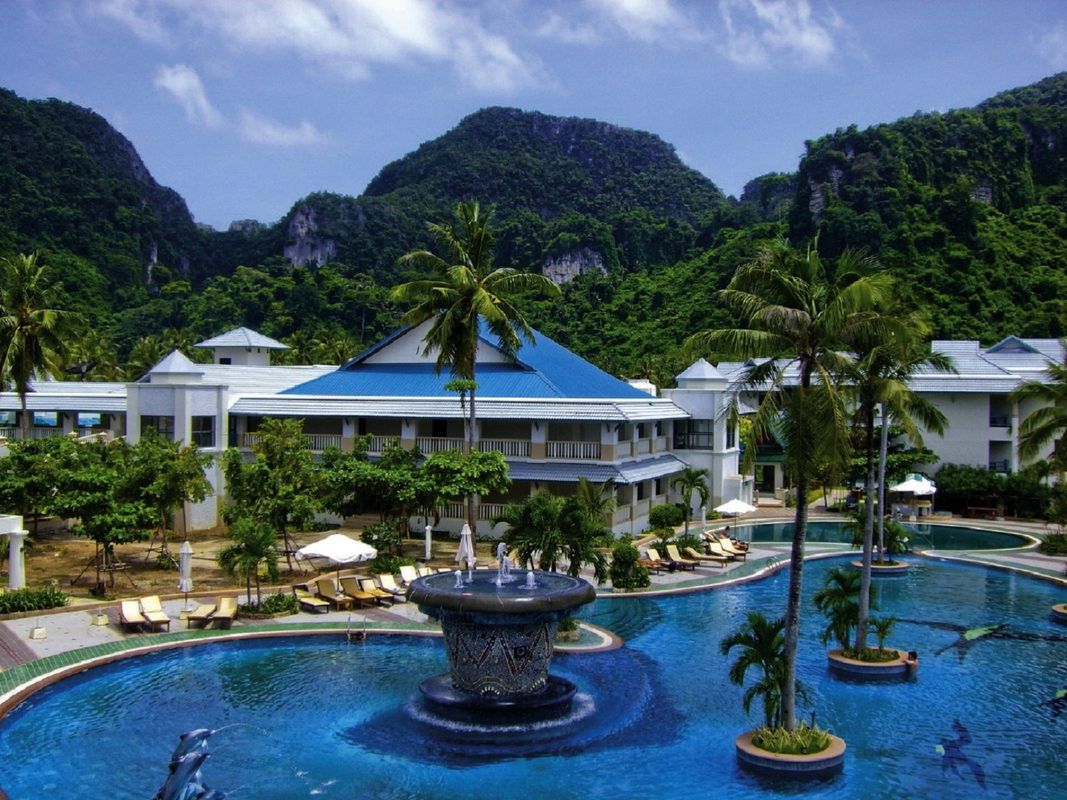 Phi Phi Island Cabana Hotel фото 82