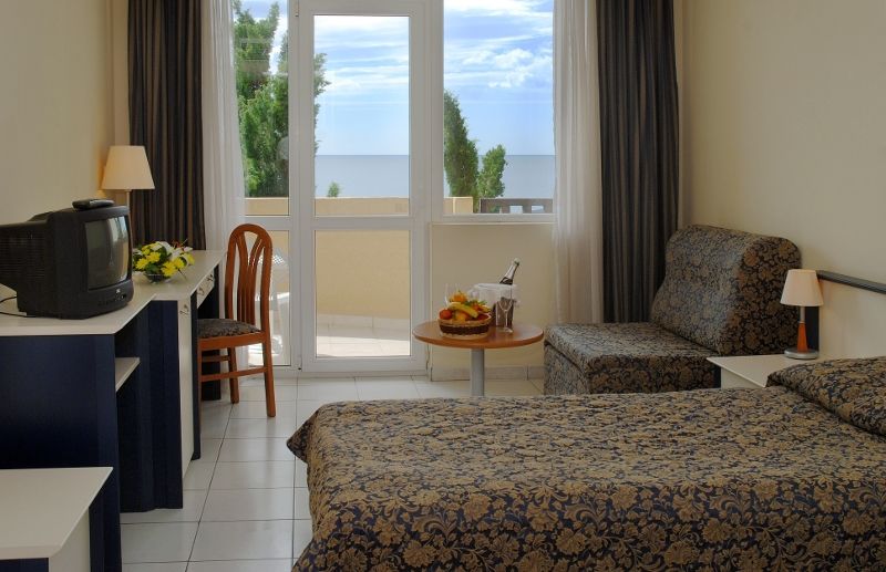 Dolphin Hotel All Inclusive фото 2
