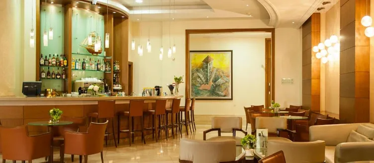 Фото отеля Ajax Hotel