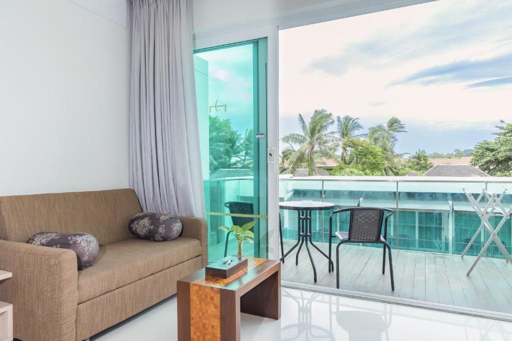 KC Beach Club & Pool Villas фото 2