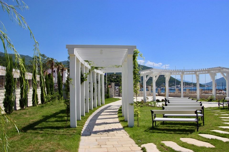 Lazure Hotel & Marina фото 23