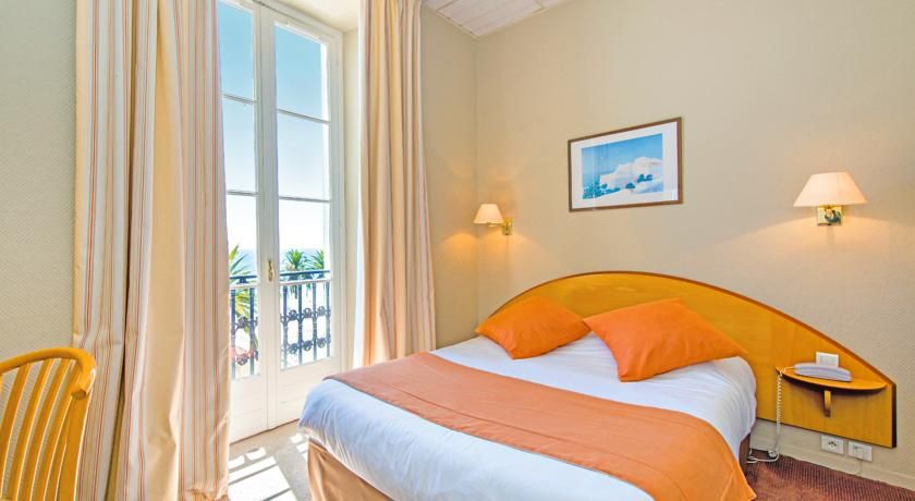 Hôtel Vacances Bleues Balmoral фото 17