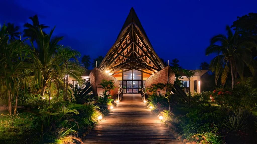 Mana Island Resort & Spa фото 29