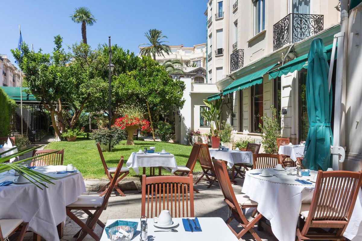 Best Western Plus Hôtel Brice Garden Nice фото 6