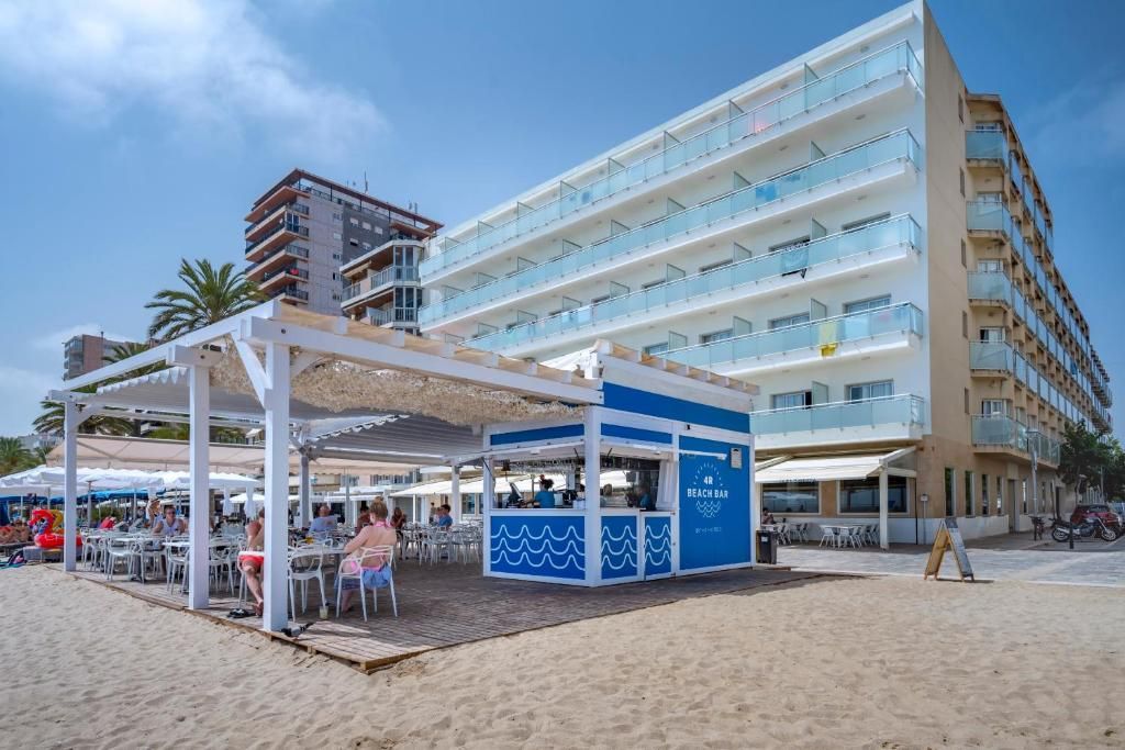 4R Hotel Miramar Calafell фото 32