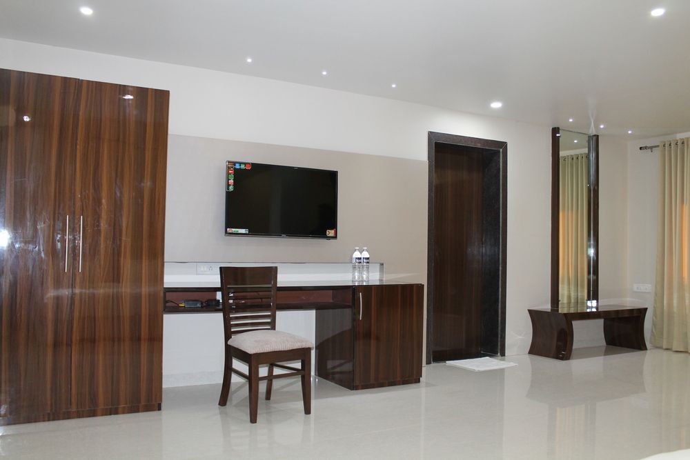 Hotel Goa Continental фото 16