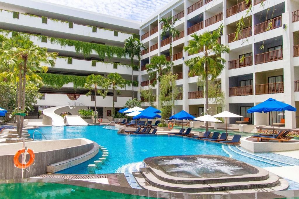 Deevana Plaza Phuket фото 86