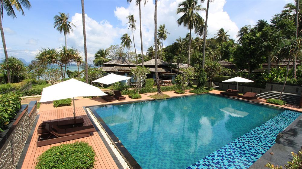 Niramaya Villa & Wellness Resort фото 0
