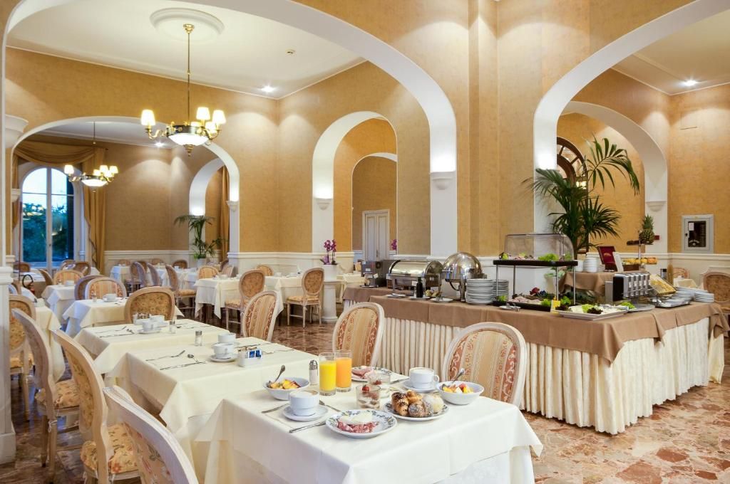 BW Premier Collection Grand Hotel Royal фото 45