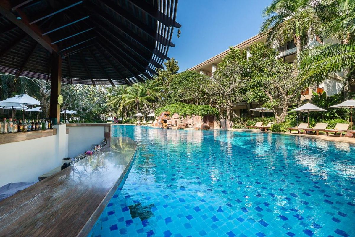 Ravindra Beach Resort & Spa фото 55