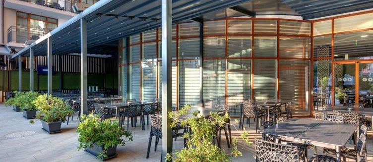 Фото отеля Best Western PLUS Premium Inn