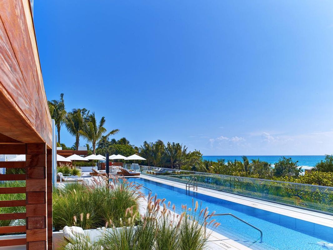 The Hall South Beach фото 3