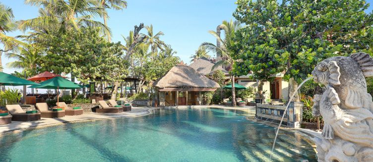 Фото отеля Legian Beach Hotel