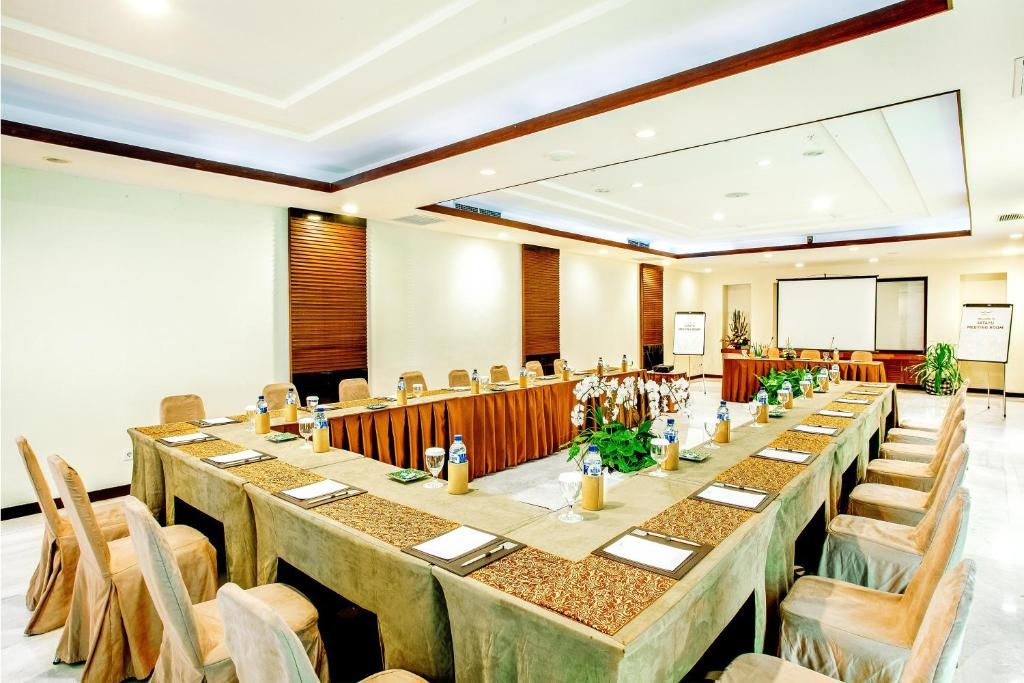 Rama Beach Resort and Villas фото 22