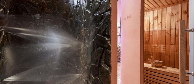 Фото отеля Silverland Sil Hotel & Spa