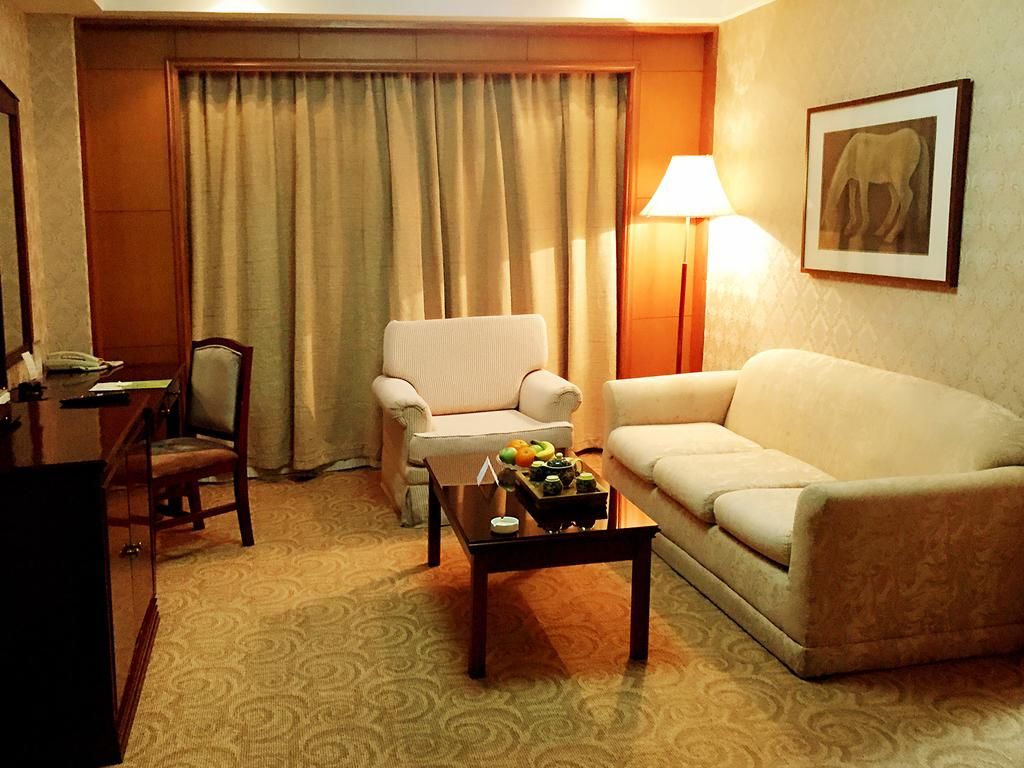 Central Plaza Hotel Dalian фото 29