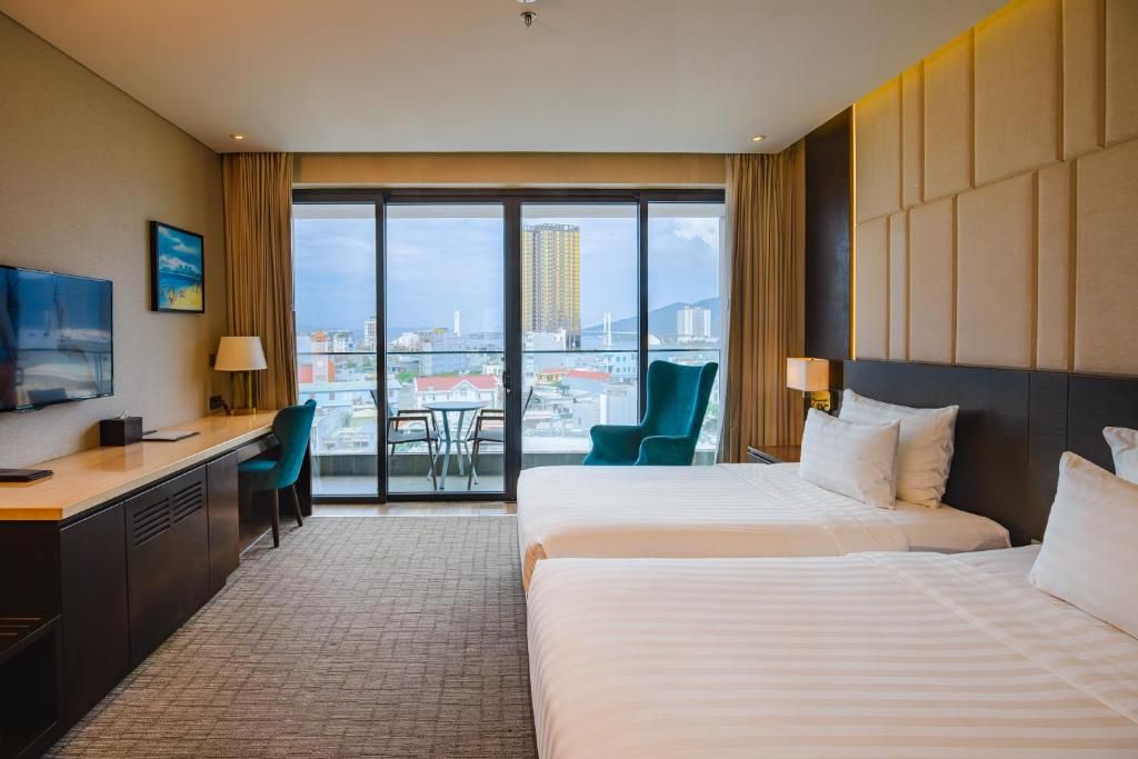 New Orient Hotel Da Nang фото 3