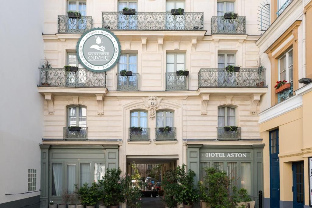 Hotel Aston фото 0
