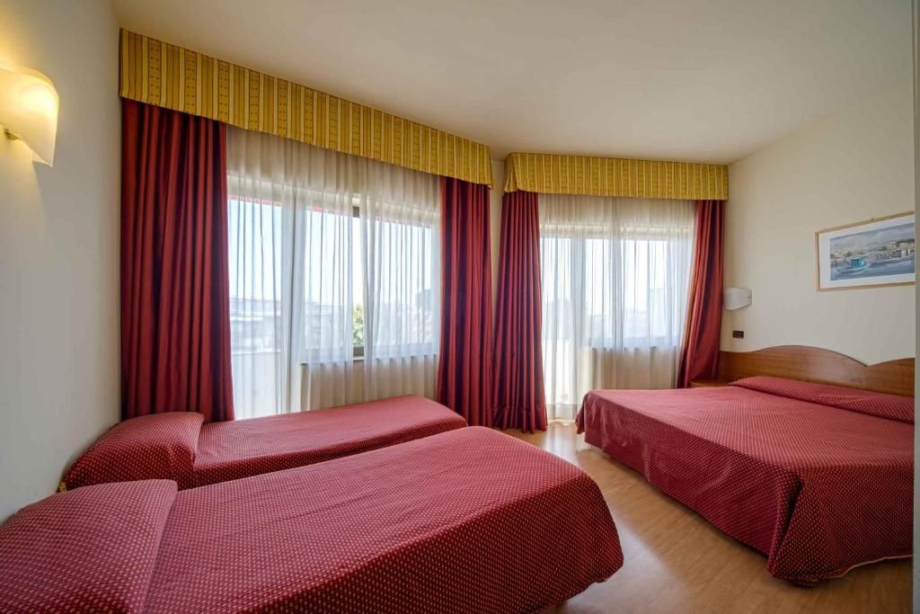 Hotel Centrale фото 37