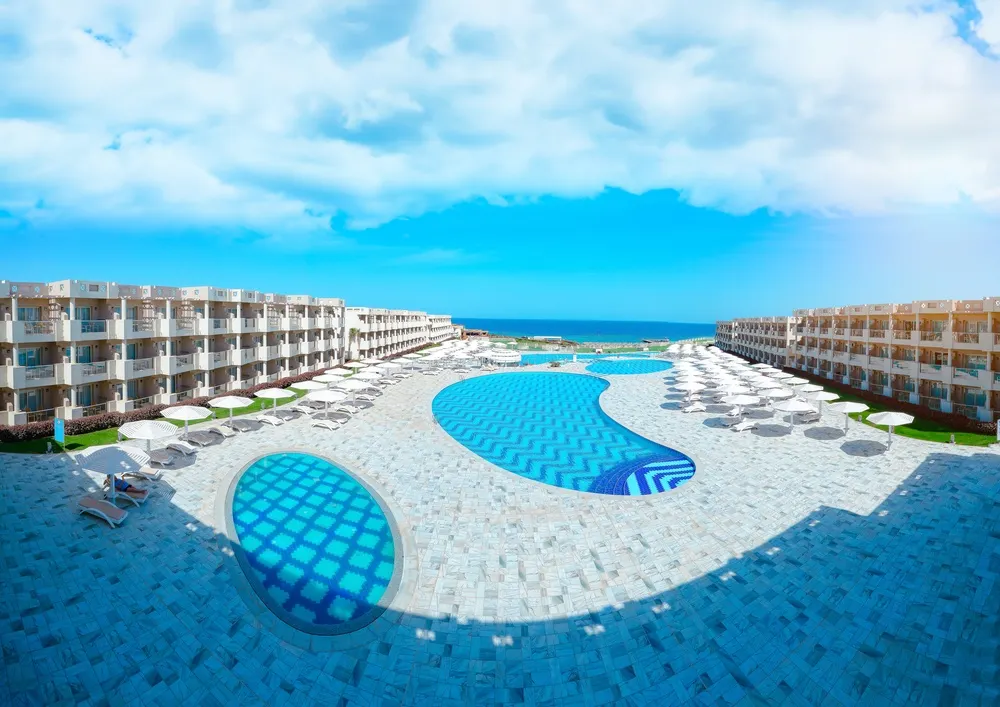 Sirena Beach Resort & Spa фото 0