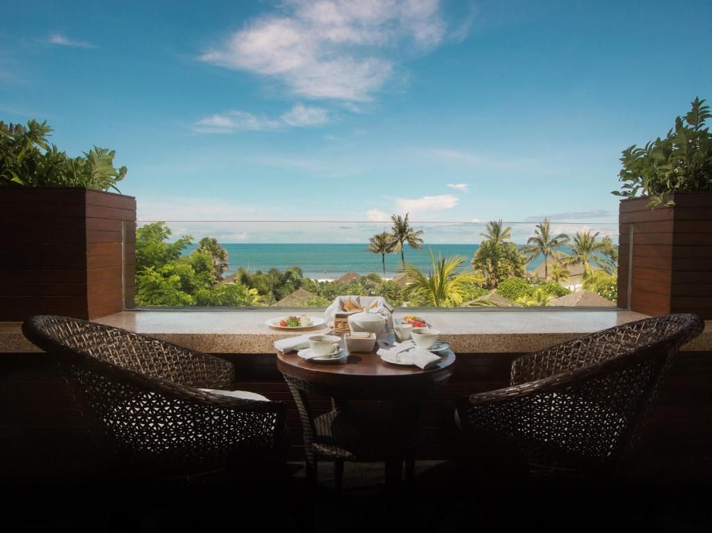The Seminyak Beach Resort & Spa фото 46