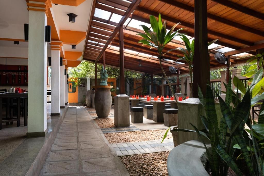 Amal Beach Hotel фото 11