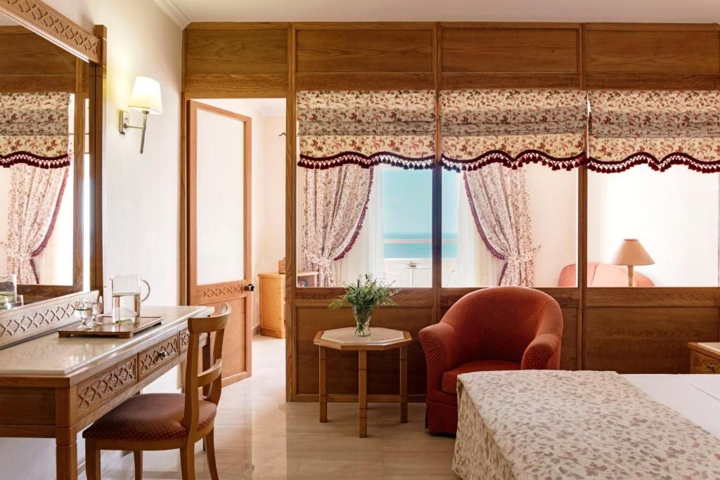 Mitsis Family Village Beach Hotel фото 6