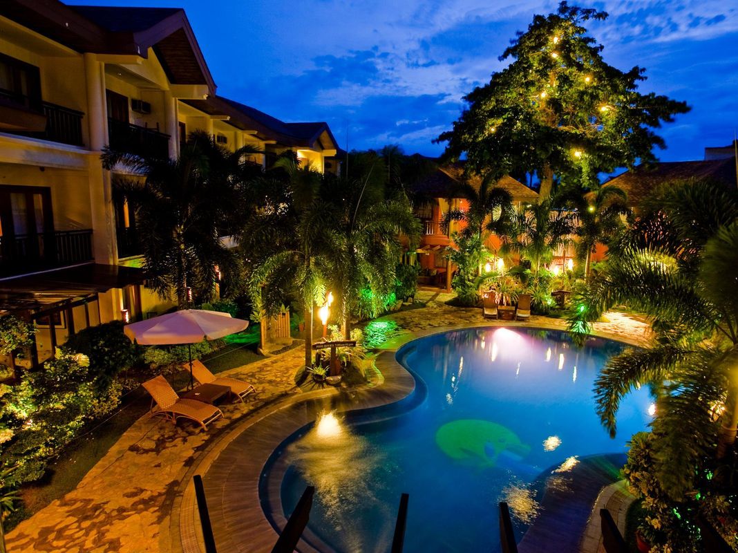 Boracay Tropics Resort Hotel фото 6