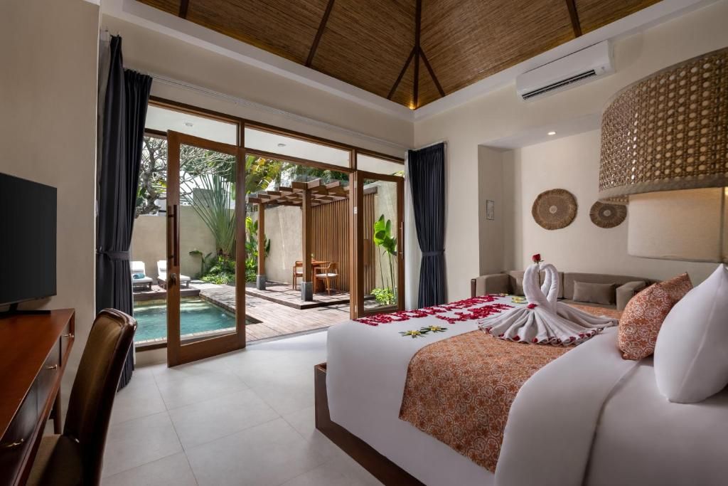 Tonys Villas & Resort Seminyak - Bali фото 60