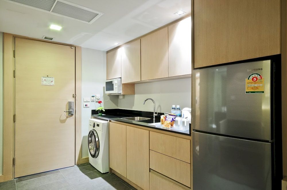 The Ashlee Heights Patong Hotel & Suites фото 46